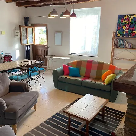 La Maison Pont Rouge Vakantiehuis *